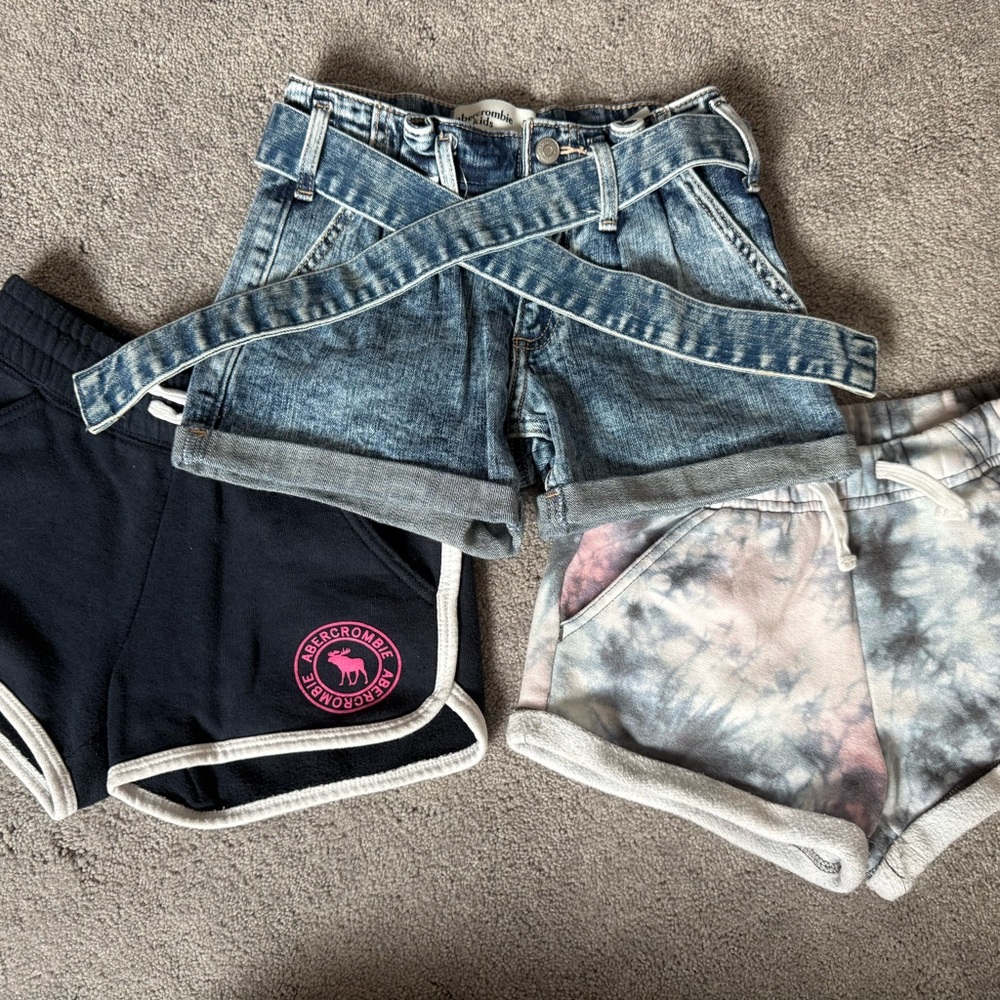 Abercrombie Kids Denim and Tie-Dye Shorts Bundle. Size 5-6